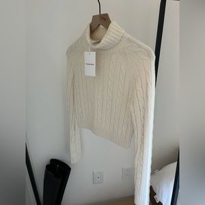 Aritzia Sunday Best Sweater NWT
